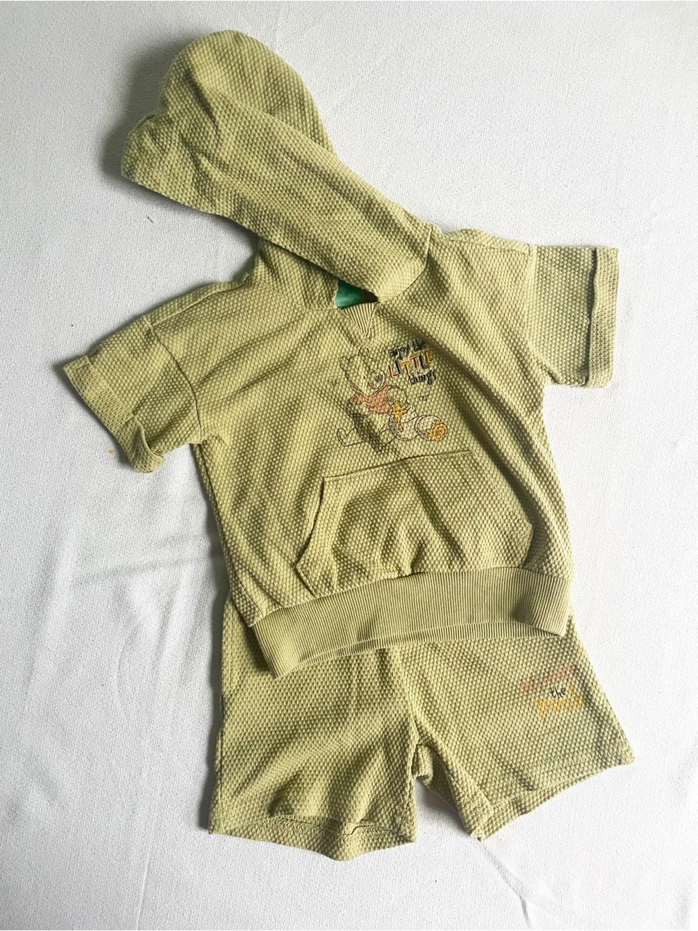 DISNEY Pooh Outfit Winnie The Pooh Green Shorts Hoodie Baby 3 6 Months Set